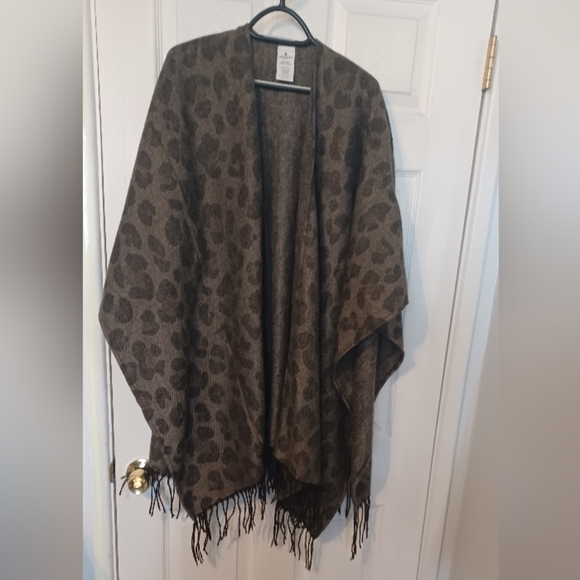 Woolrich Ruana - Picture 2 of 6